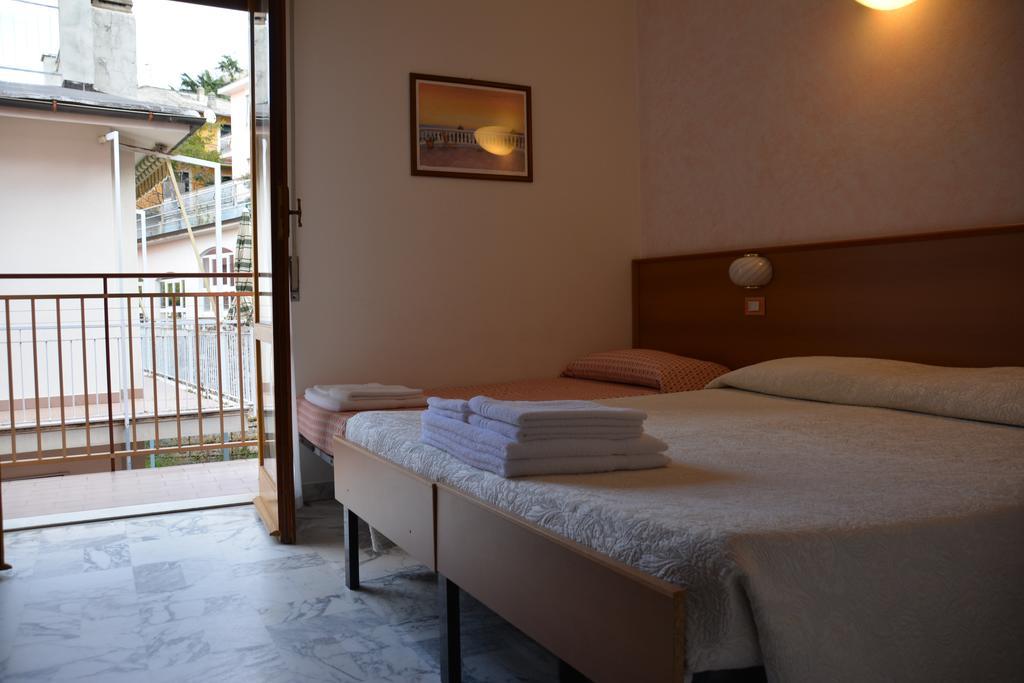 Hotel Corallo Moneglia Bilik gambar