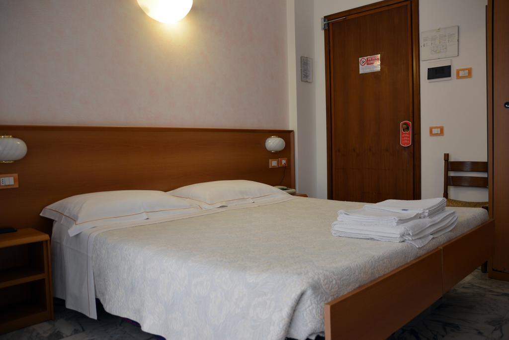Hotel Corallo Moneglia Luaran gambar